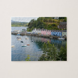 Mooie haven en zeilboten met weerspiegelingen in 2 legpuzzel
