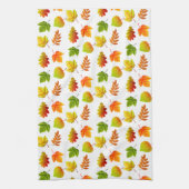 Mooie herfstbladeren op wit theedoek (Verticaal)