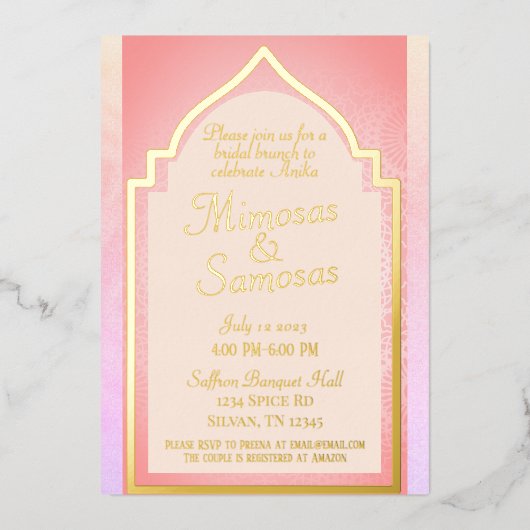 Mooie Indische Mimosas en Samosas Bridal Brunch Folie Uitnodiging (Voorkant)