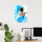 Mooie Jonge Ballerina in Blauw Poster (Thuiskantoor)