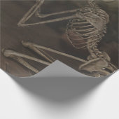 Mooie jonge vrouw en Skeleton Cadeaupapier (Hoek)