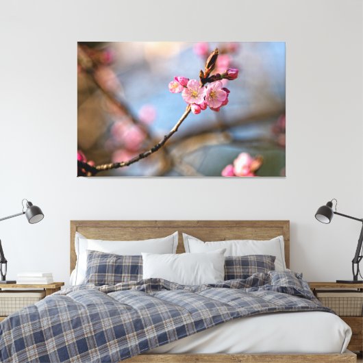 Mooie kersenbloesems tegen de grijze achtergrond canvas afdruk (Insitu (Slaapkamer))