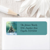 Mooie kerstboom met sneeuw en gouden lampjes etiket (Insitu)