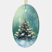 Mooie kerstboom met sneeuw en gouden lampjes keramisch ornament (Links)