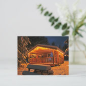 Mooie kerstlampjes op de kajuit van het log in sne feestdagenkaart (Staand voorkant)