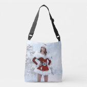 Mooie Kerstmisvrouw over Wintersneeuw Crossbody Tas (Voorkant)