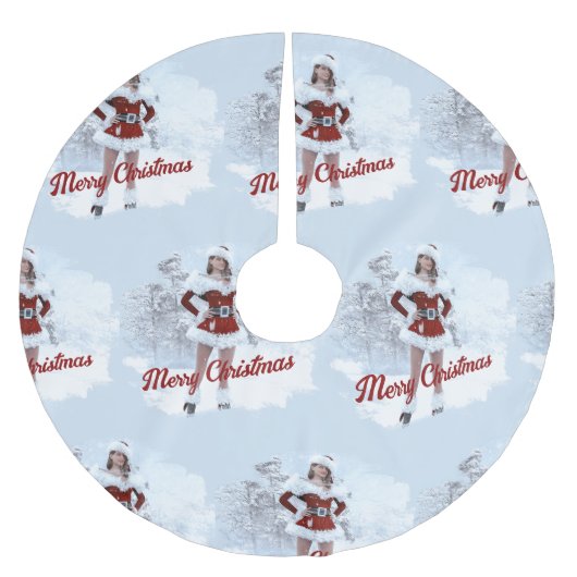 Mooie Kerstmisvrouw over Wintersneeuw Kerstboom Rok (Voorkant)