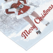 Mooie Kerstmisvrouw over Wintersneeuw Korte Tafelloper (Hoek)