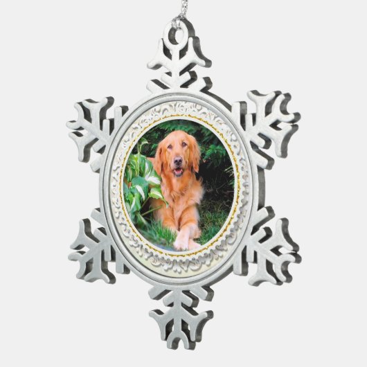 Mooie kerstsiersneeuw met Gouden Retriever Tin Sneeuwvlok Ornament (Rechts)