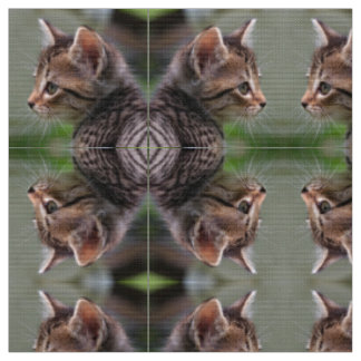 Mooie kitten gespiegeld polyester poplin stof