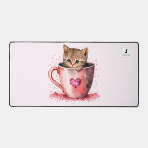 Mooie Kitten in een Theekopje met Hartjes Monogram Bureaumat
