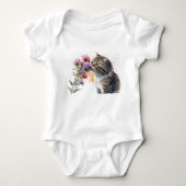 Mooie kitten snuiven bloemen romper (Voorkant)