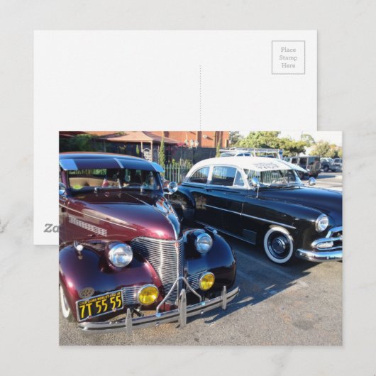 Mooie klassieke auto's op het Show van de auto Briefkaart (Voorkant / Achterkant)