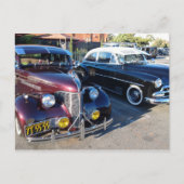 Mooie klassieke auto's op het Show van de auto Briefkaart (Voorkant)