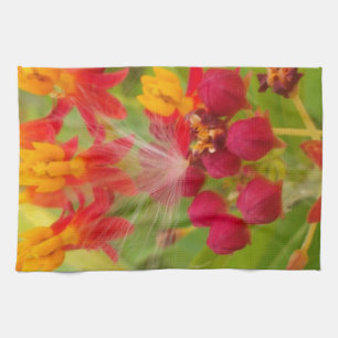 Mooie kleurrijke bloem met Milkweed Art Print Theedoek