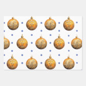 Mooie kleurrijke kerstversieringen op wit inpakpapier vel (Voorkant)