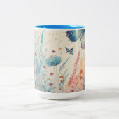 Mooie kop van een drankje in vlinderkleur (Center)