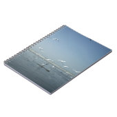 Mooie kranen vliegen over het ballet van Water Nat Notitieboek (Linkerzijde)