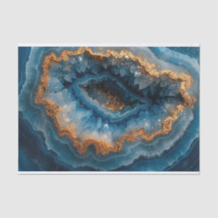Mooie kristal geode agaat in blauwe crème en gaan tissuepapier