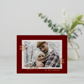 Mooie kunstschilfers op donkerrood en goud folie feestdagen briefkaart (Staand Voorkant)