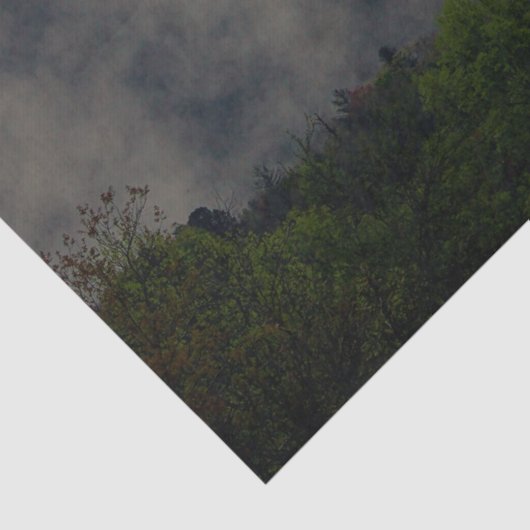 Mooie landschapsfoto van Foggy Mountain Tissuepapier (Detail)