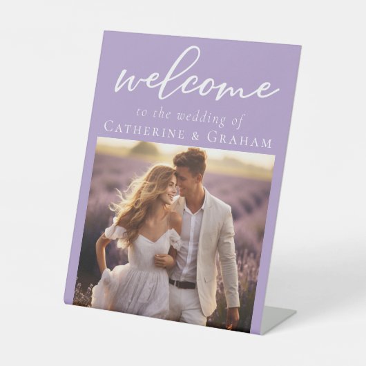 Mooie Lila Paarse paar foto bruiloft welkom Reclamebord Met Voetstuk (Voorkant)