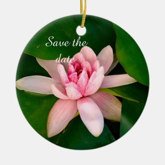 Mooie Lotus Bloem Foto Opslaan van de Datum Keramisch Ornament (Voorkant)