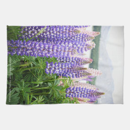 Mooie Lupinen @ Lake Tekapo Nieuw-Zeeland Theedoek