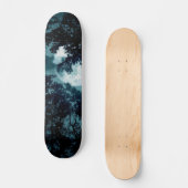 Mooie maan gloed door bomen persoonlijk skateboard (Voorkant)