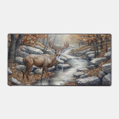 Mooie majestueuze hert aan de beek, bureaumat (Voorkant)