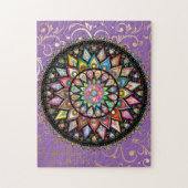 Mooie mandala op paarse en goudachtergrond legpuzzel (Verticaal)