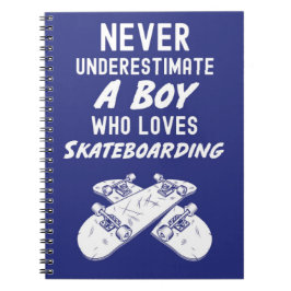Mooie marineblauwe skateboardcadeaus voor jongen v notitieboek