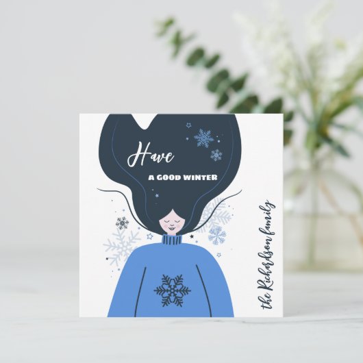 Mooie meid heeft een goede winter kaart (Staand voorkant)