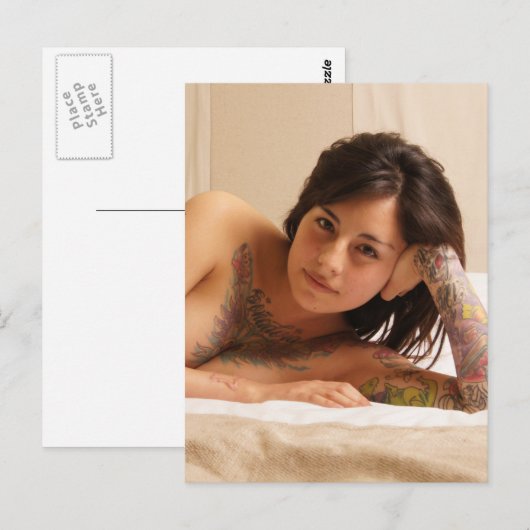 Mooie meid met foto van tattoos briefkaart (Voorkant / Achterkant)