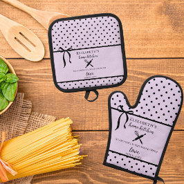 Mooie Meisjesachtige Lichte Lila en Zwarte Stippen Ovenwant & Pannenlap Set