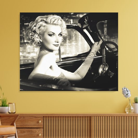 Mooie mensen trekken vrouwen terug in Converteerba Canvas Afdruk (Insitu (Woonkamer))