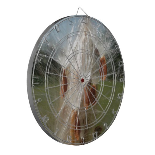 Mooie Milkweed Magic: een Skyward Flight Design Dartbord (Voorkant Links)