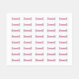 Mooie mode meisje met Pug Labels