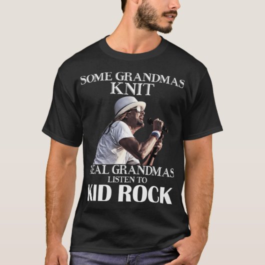 Mooie model voor oversized geweldige international t-shirt (Voorkant)