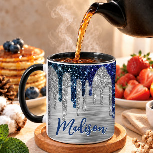 Mooie moderne blauwe glitterslettermonogram mok