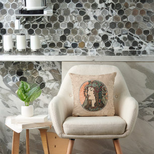 Mooie Mucha  Vrouw met Groene Hoofdtooi Kussen