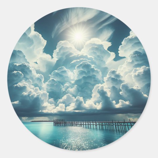 Mooie Oceaan, Dock en Fluffy Wolken Ronde Sticker (Voorkant)