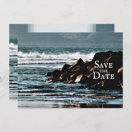Mooie Oceaan, golven en rotsen strand bruiloft Save The Date (Voorkant / Achterkant)