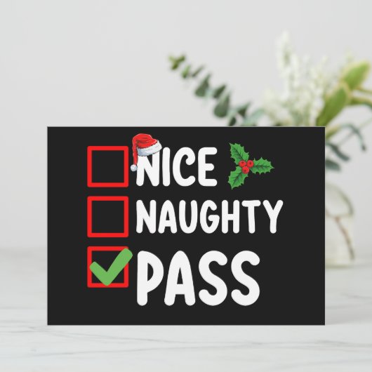 Mooie Ondeugende Pass Kerstlijst Familie Vakantie Kaart (Staand voorkant)