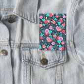 Mooie opstelling Ditsy Bloemenpatroon-56576 Button (Insitu)