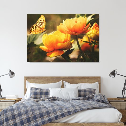 Mooie Oranje bloemen met Natuur van de vlinder Canvas Afdruk (Insitu (Slaapkamer))