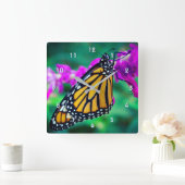 Mooie oranje monboogvlinder, foto van close-up vierkante klok (Huis)