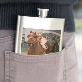 Mooie paard delight eigenaren in klassieke race flacon
