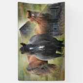 Mooie paarden en bijtende Barn Spandoek (Verticaal)