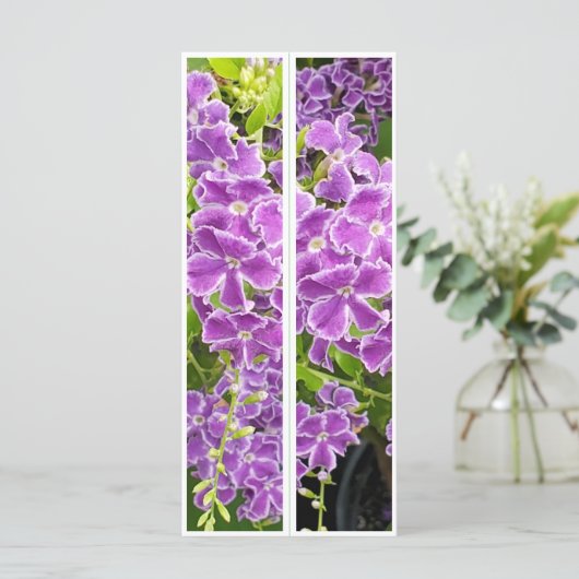 Mooie paarse bloemen twee Bladwijzer (Staand voorkant)